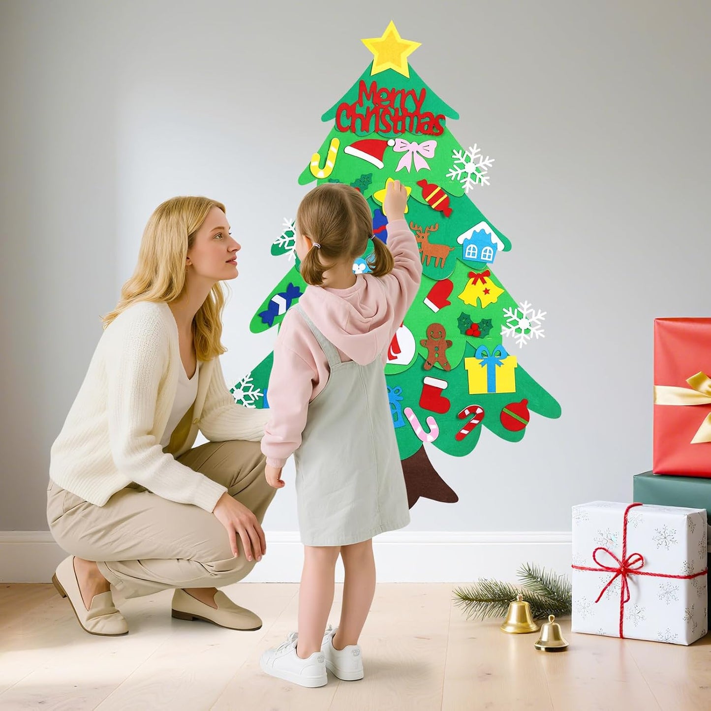 No-Mess Christmas Magic – DIY Tree for Play